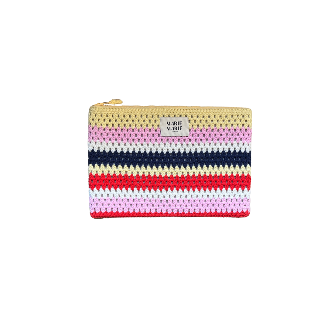 Miep crochet laptop cover - MARIE MARIE Amsterdam
