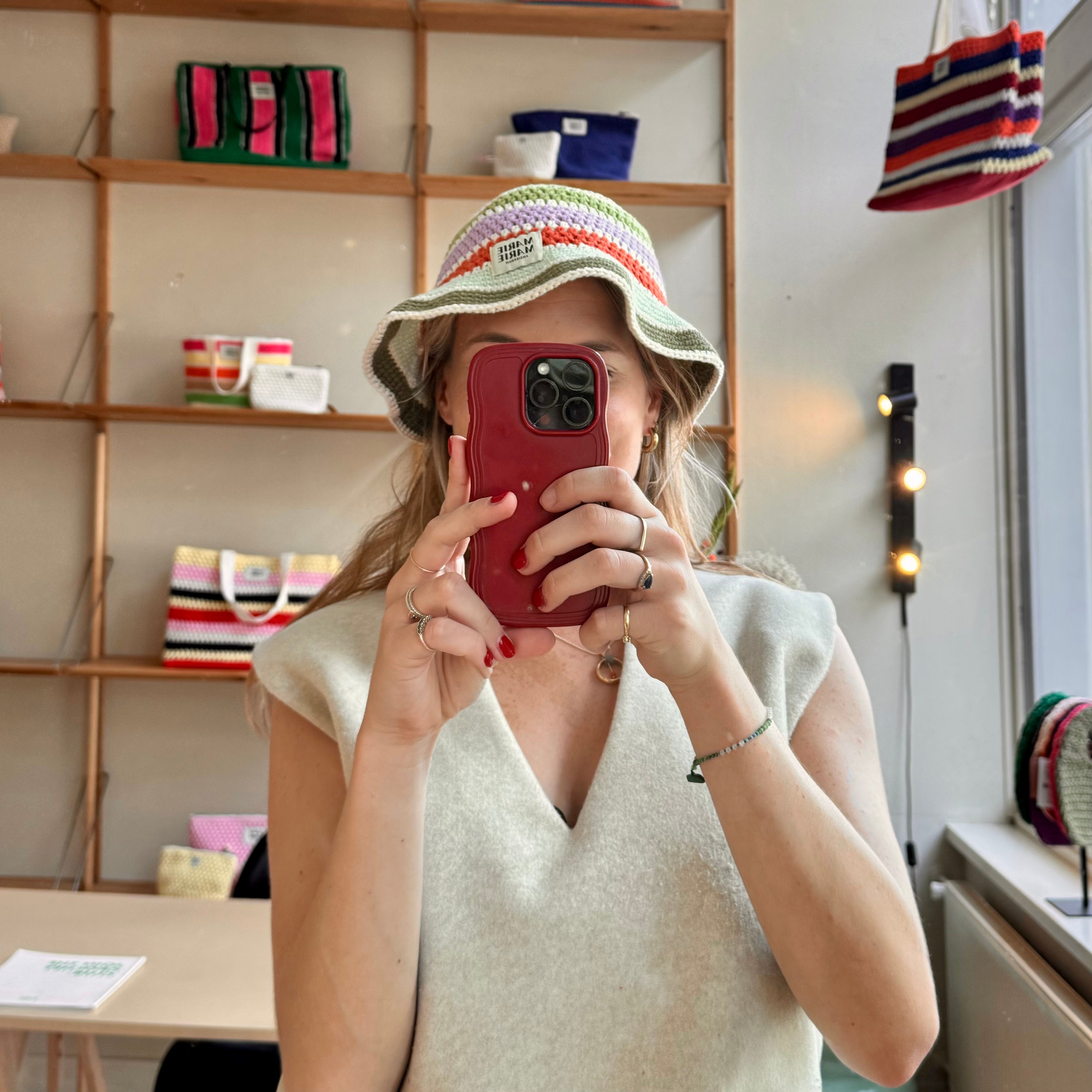 Mienie crochet bucket hat