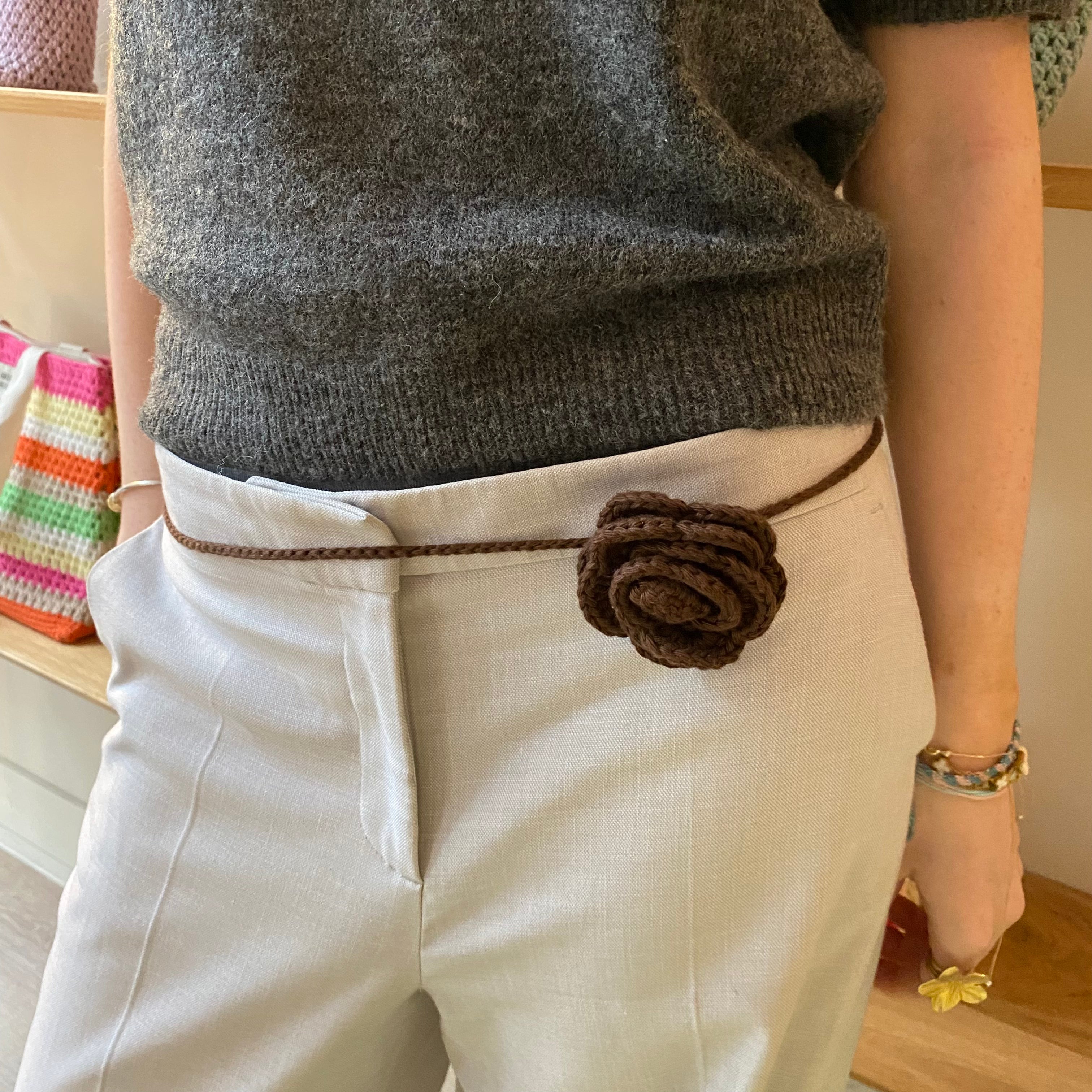 Crochet rose corsage brown