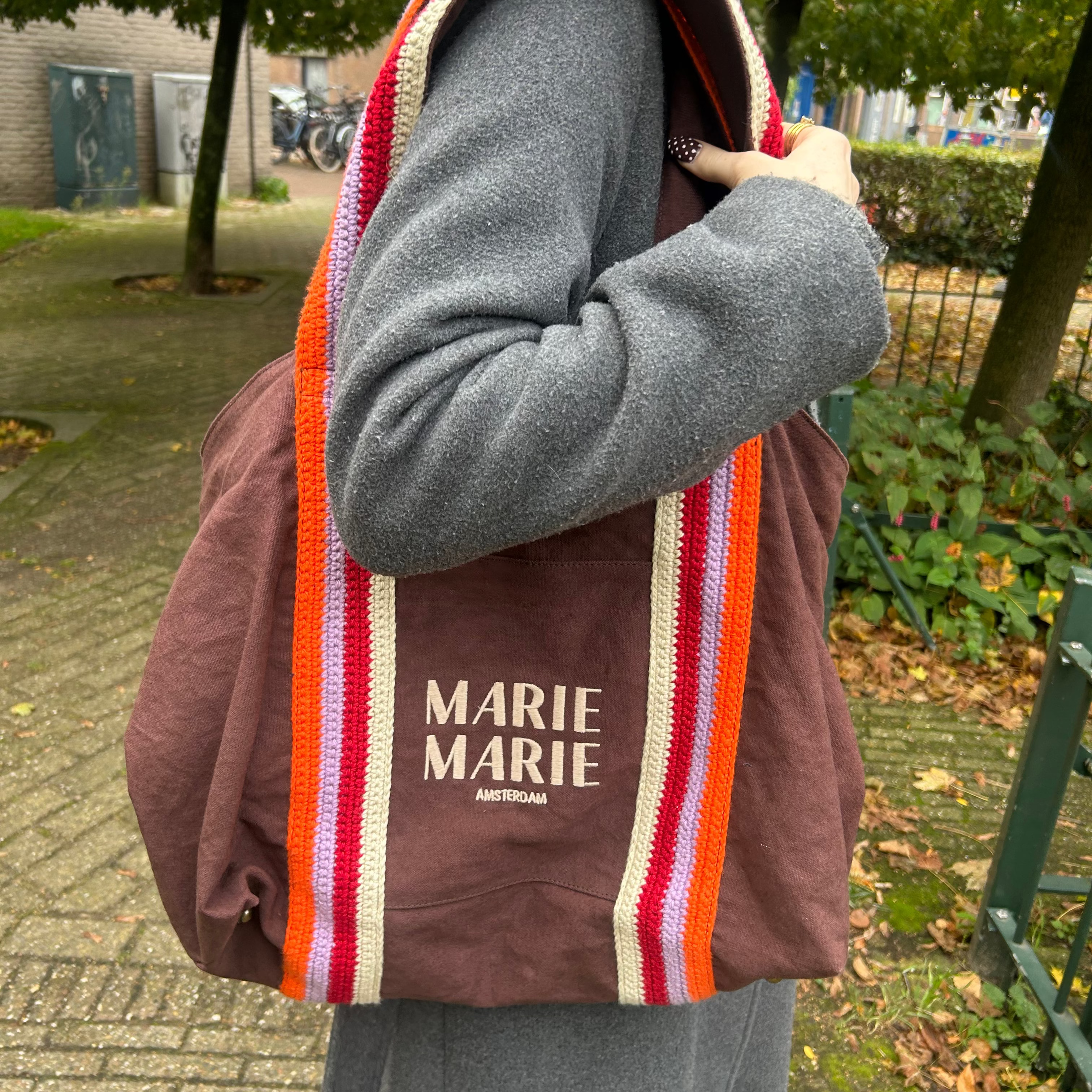 Weekend bag Burgundy - PRE ORDER