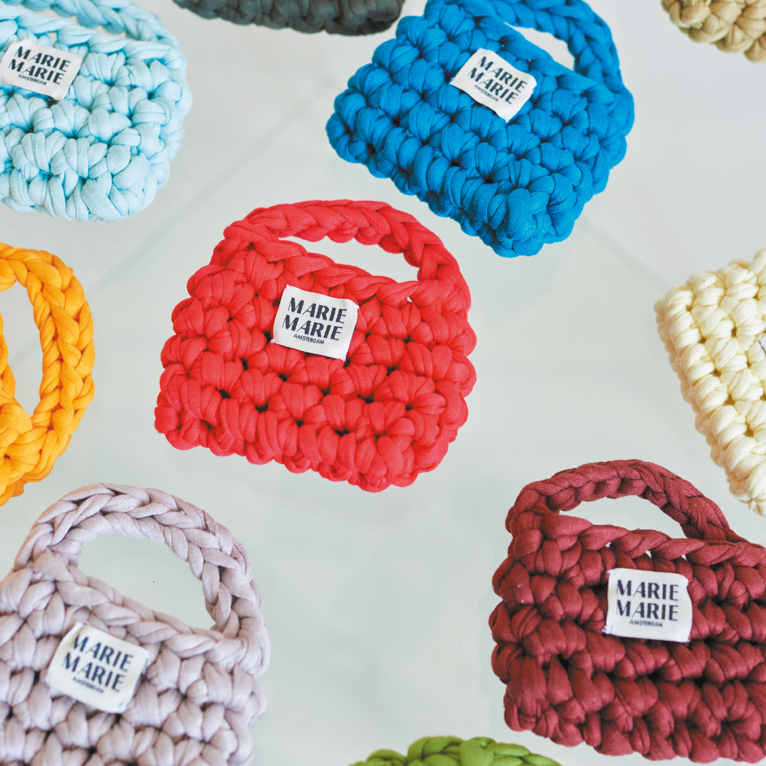 Cocktails and crochet | Airpodcase | December 17th