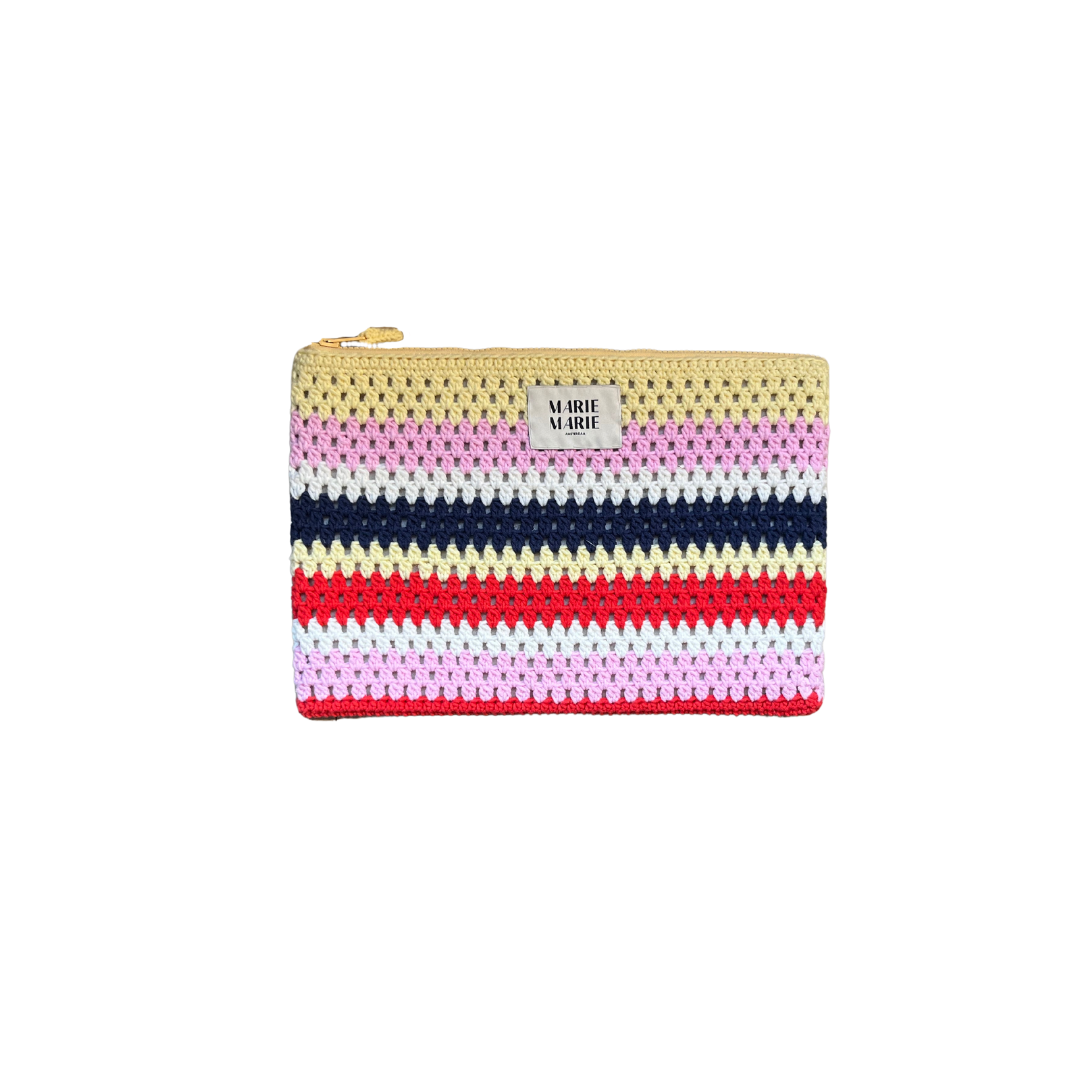 Miep crochet laptop cover