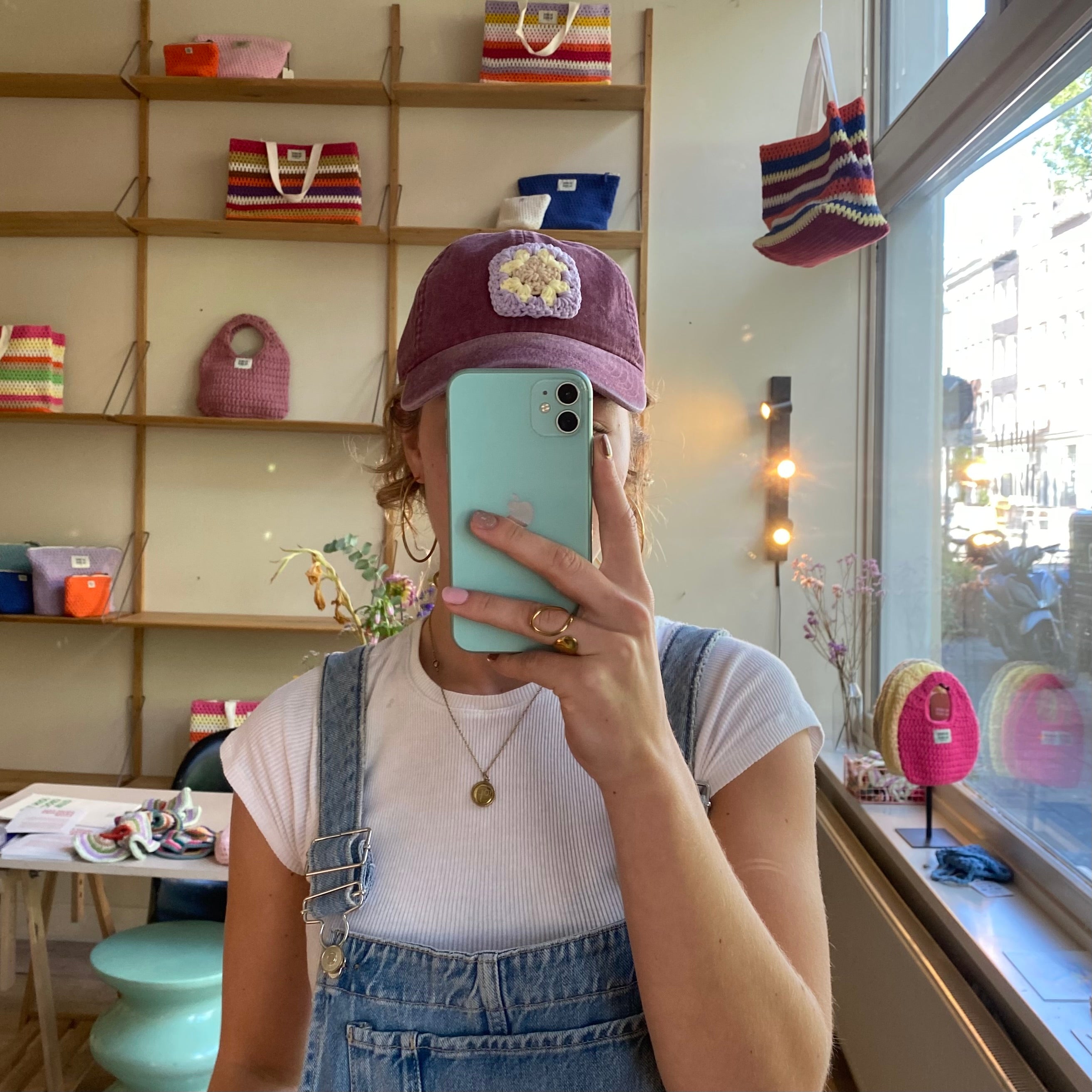 Granny Square Cap Red
