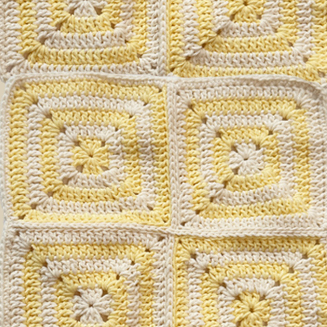 T-shirt crochet square back white
