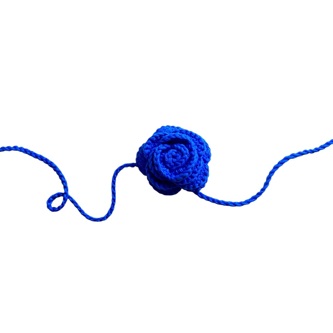 Crochet rose corsage blue