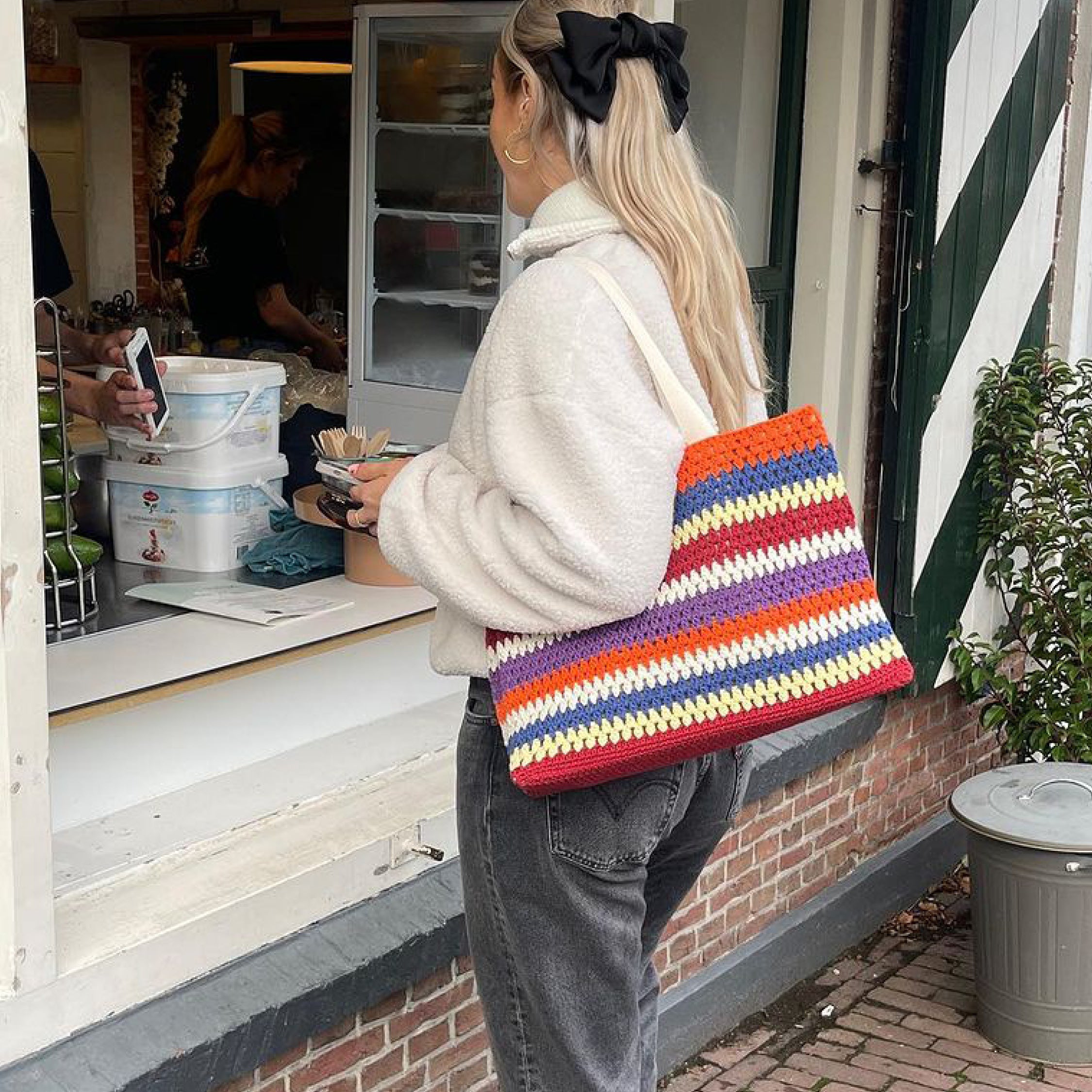 Mayo crochet shopper