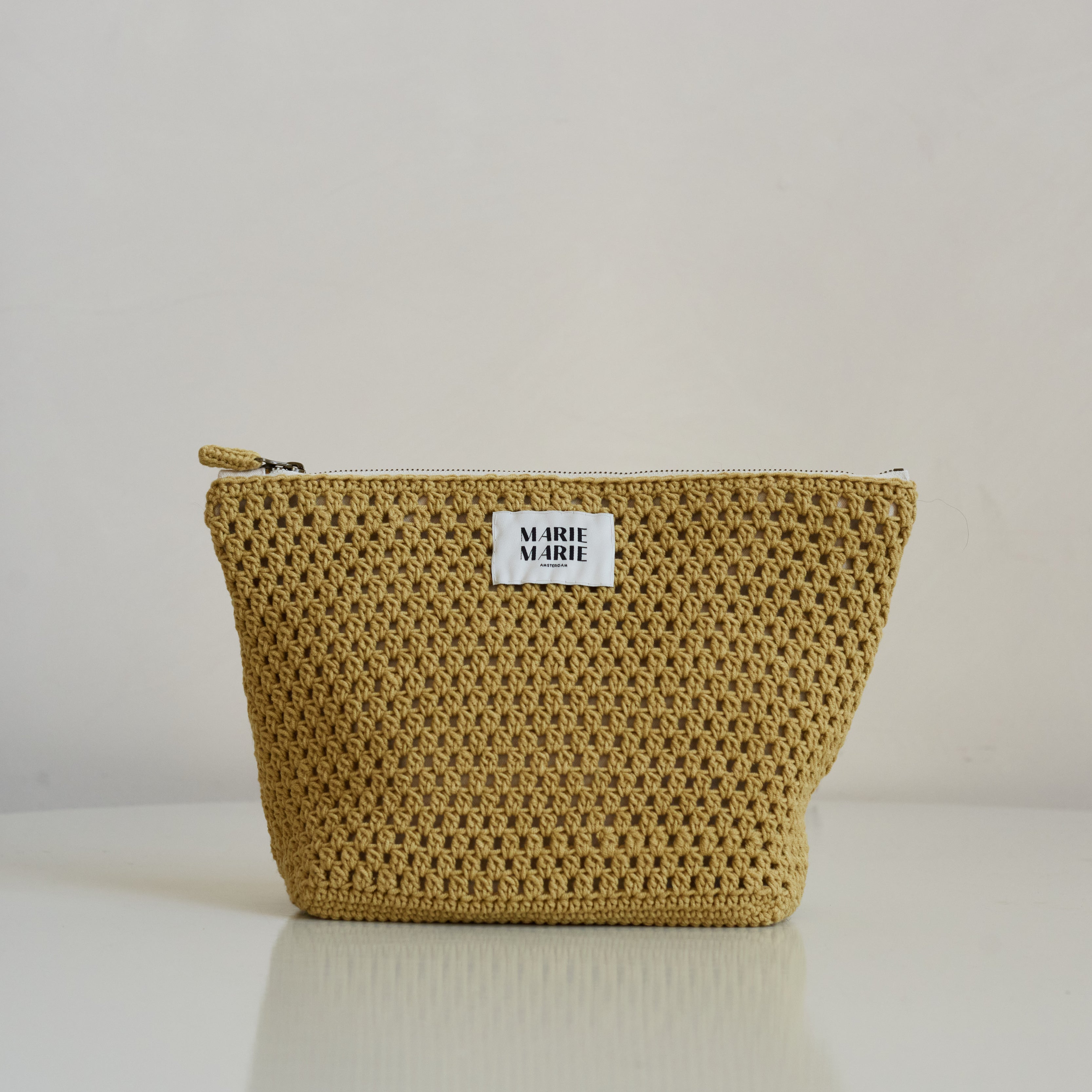 Gold pouch large